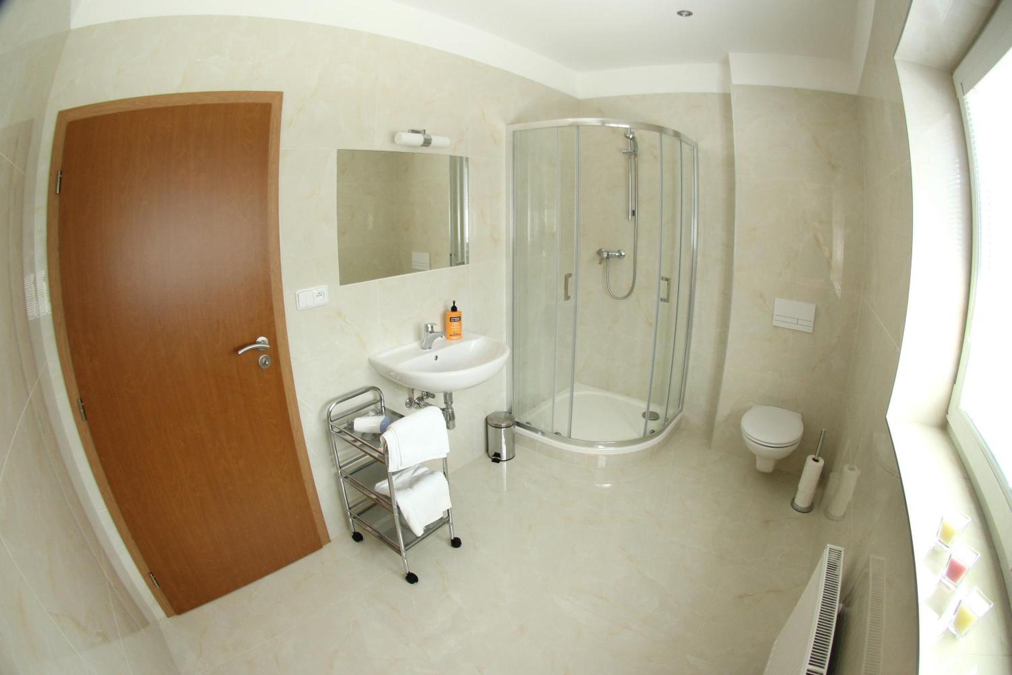 Cerny Kocour Apart Hotel Sarovy Zewnętrze zdjęcie